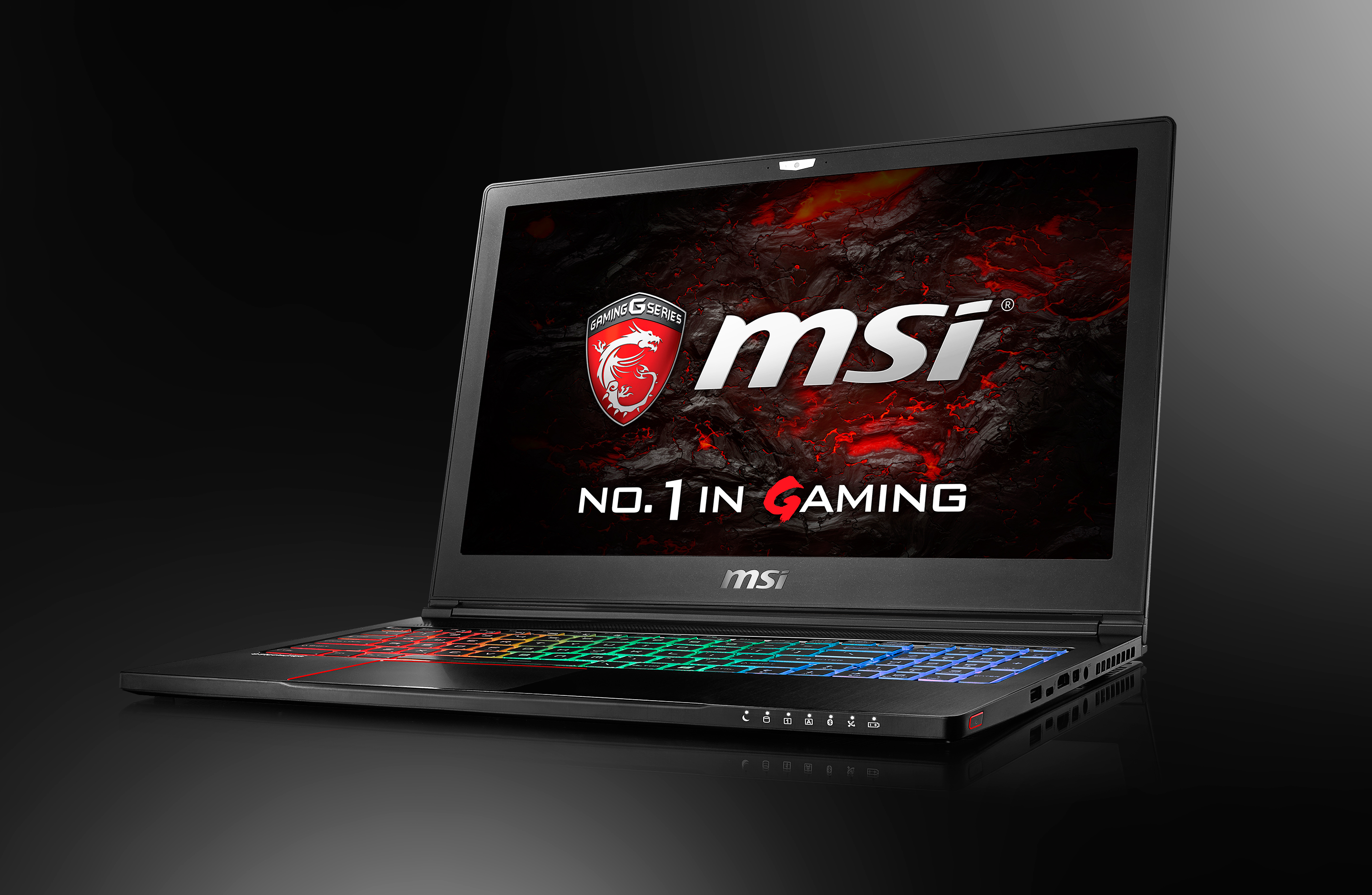 MSI NB GS63 photo01