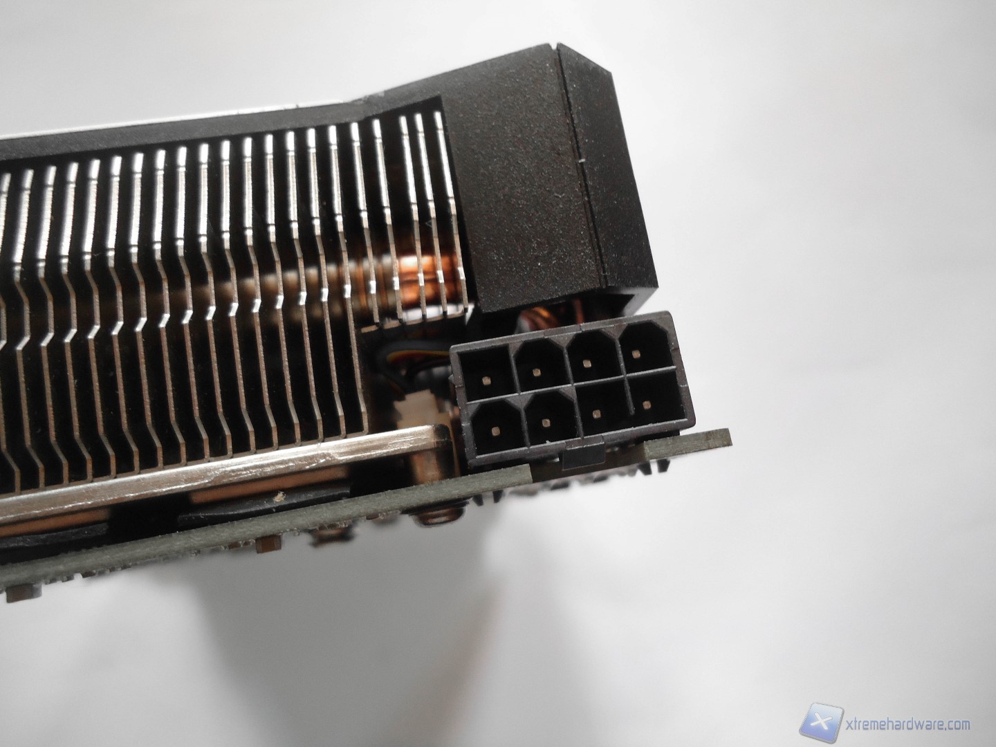 Sapphire R9 285 ITX Compact OC 00010